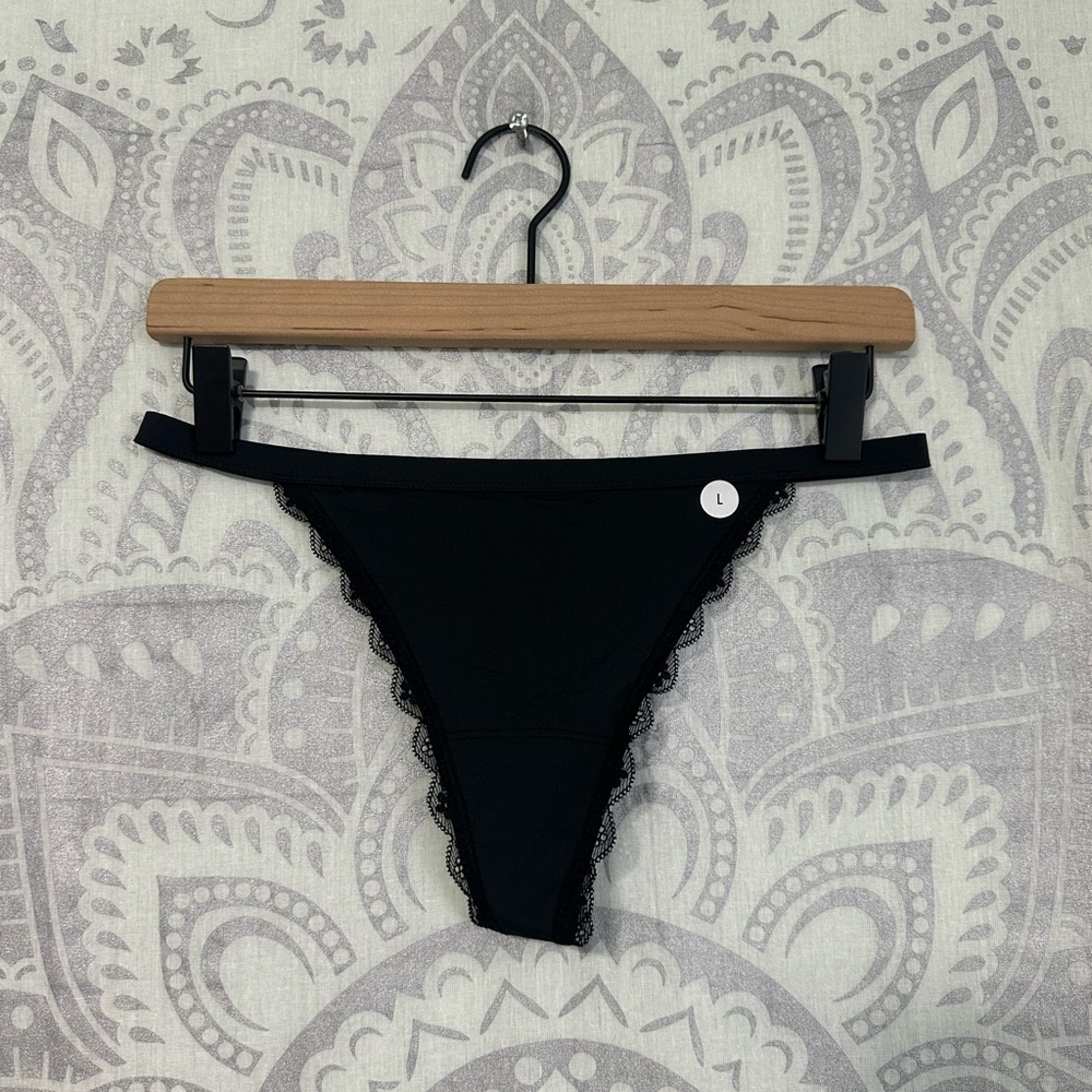 Nwt $10 Gilly Hicks Hollister Black Lace String Stretch Thong Panty L Large